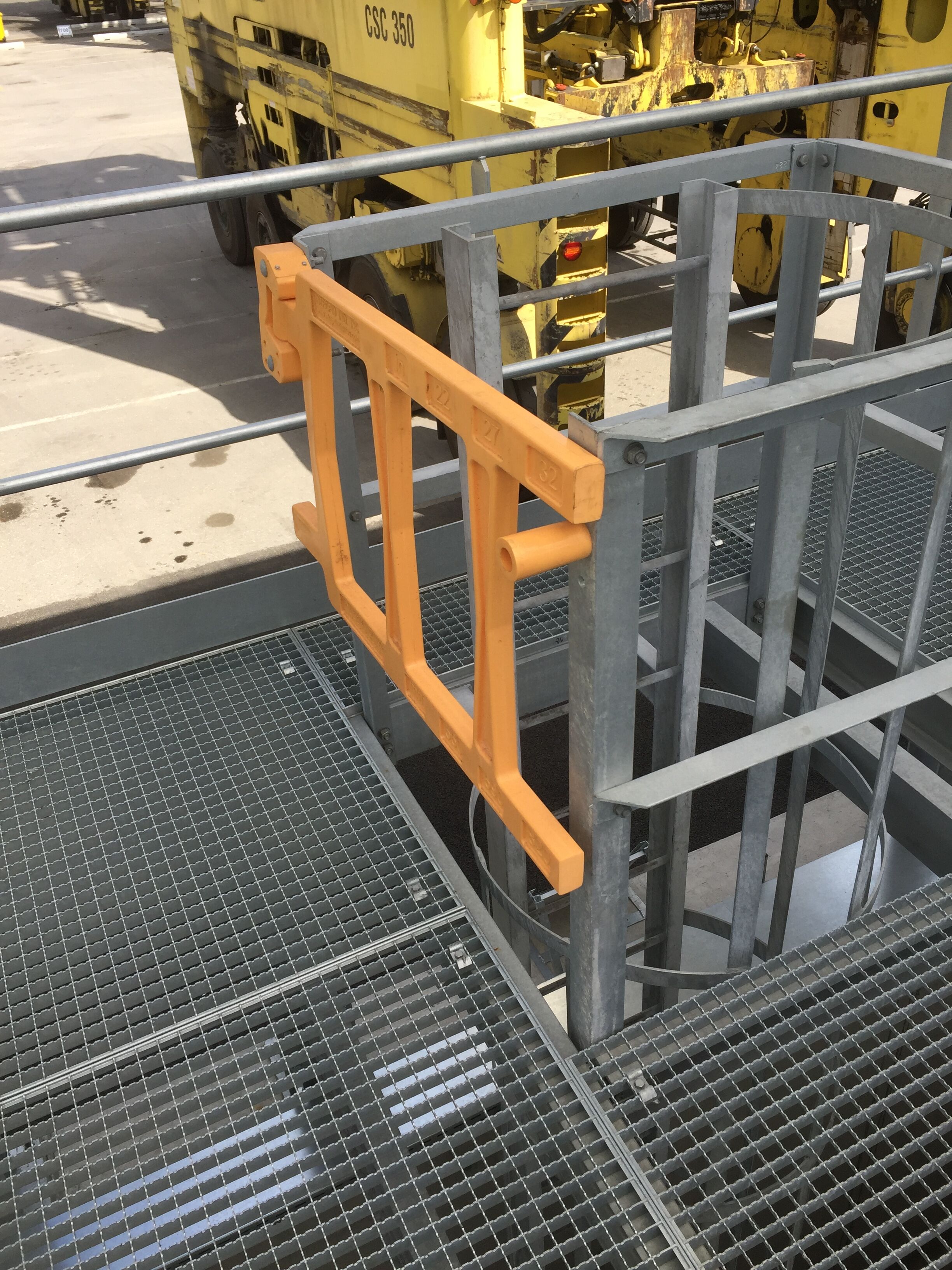 Safety gate ISP Products